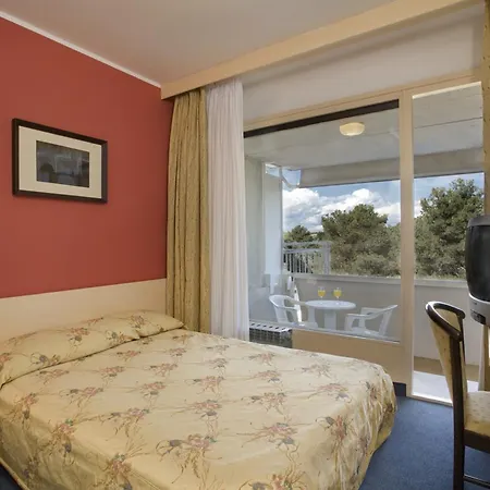Pical Sunny By Valamar Hotell